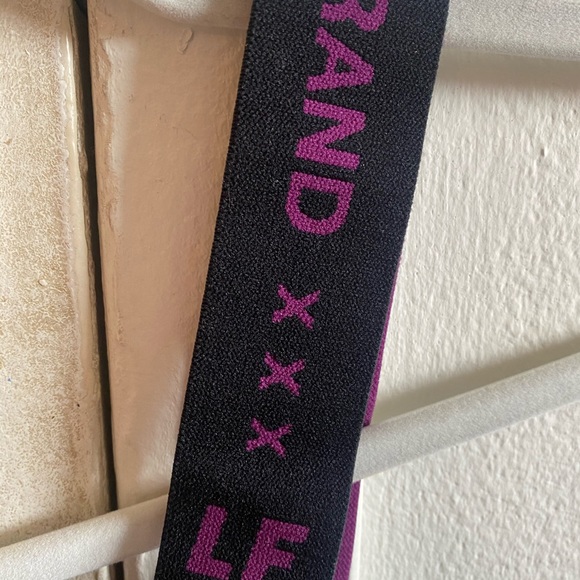 Black Asymmetrical Crop Top - Picture 2 of 4